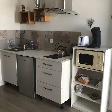 Coquet Indépendant Sur L'ile Apartamento